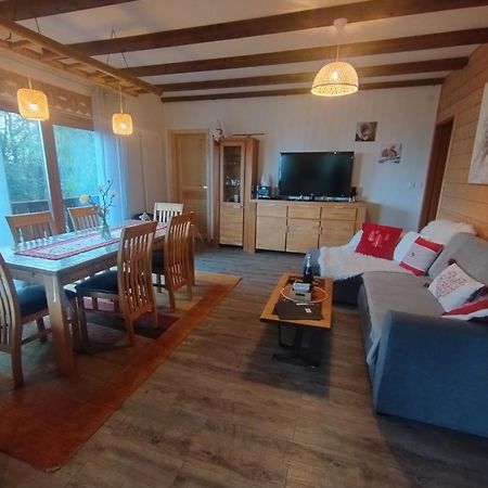 Chalet Au Bois Des Ecureuils Classe Trois Etoiles. Muhlbach-sur-Munster ภายนอก รูปภาพ