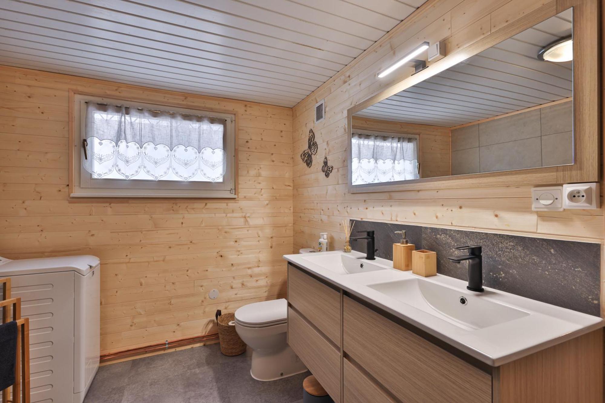 Chalet Au Bois Des Ecureuils Classe Trois Etoiles. Muhlbach-sur-Munster ภายนอก รูปภาพ